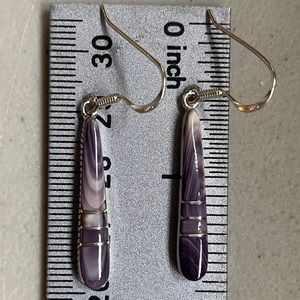 E1079 Dangle earrings wampum quahog shell sterling silver